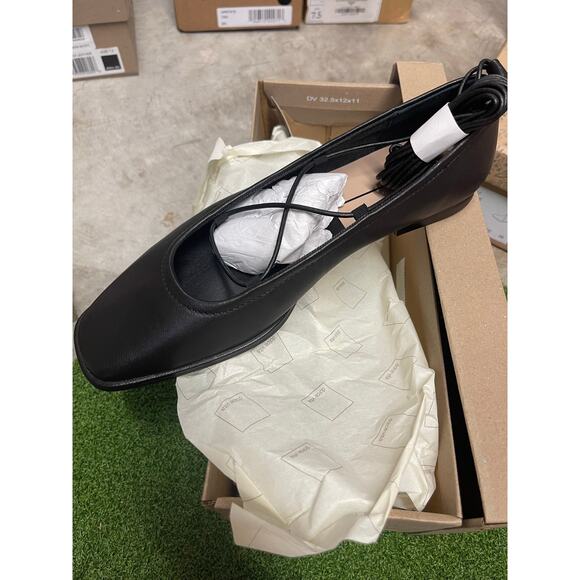 Dolce Vita Ryder Black Leather Lace-Up Ballet Flats - Picture 6 of 6